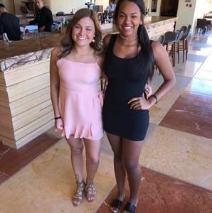 Meet your Posher, Chloe